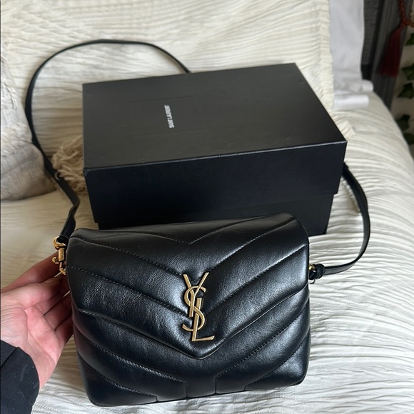 Yves Saint Laurent Black Quilted Leather Crossbody Bag - Picture 1 of 1
